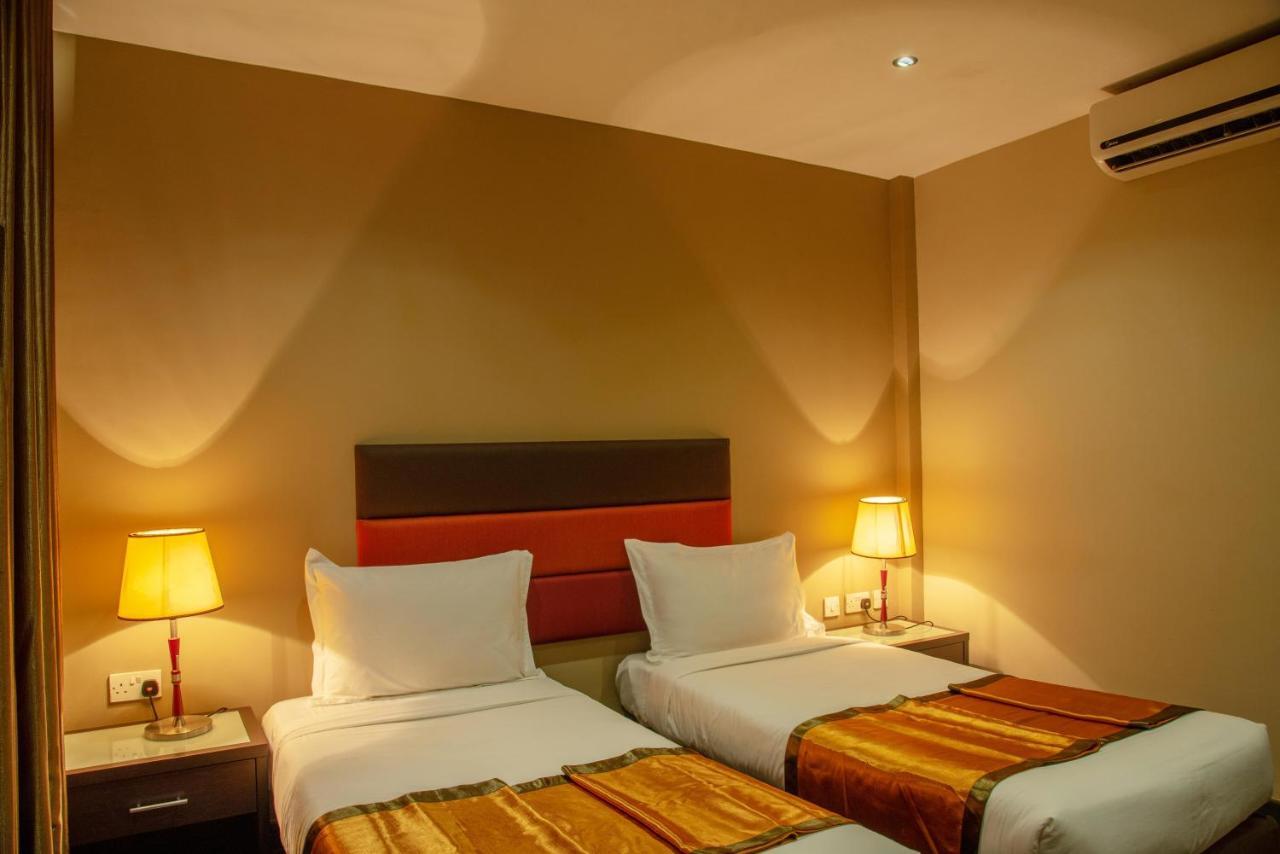 Tagore Apartments Kampala Esterno foto